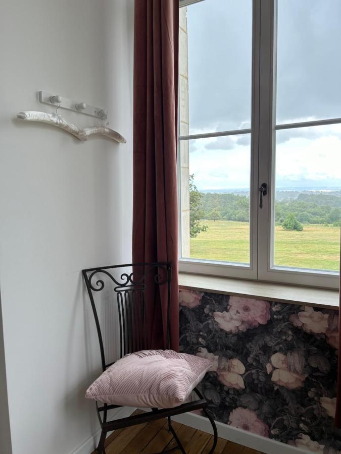 Chateau De La Bouchatte Chambre Les Roses Chazemais Bagian luar foto
